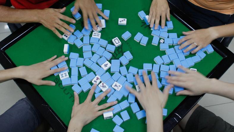 麻将机成春节最受欢迎年货,工厂快供不上货了